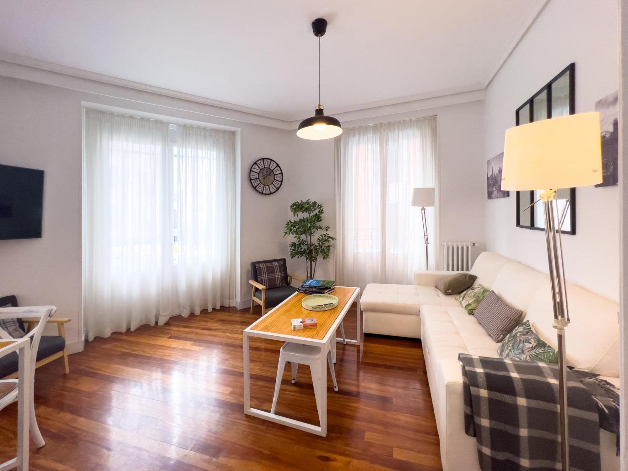 Callao Suites Madrid Exterior foto