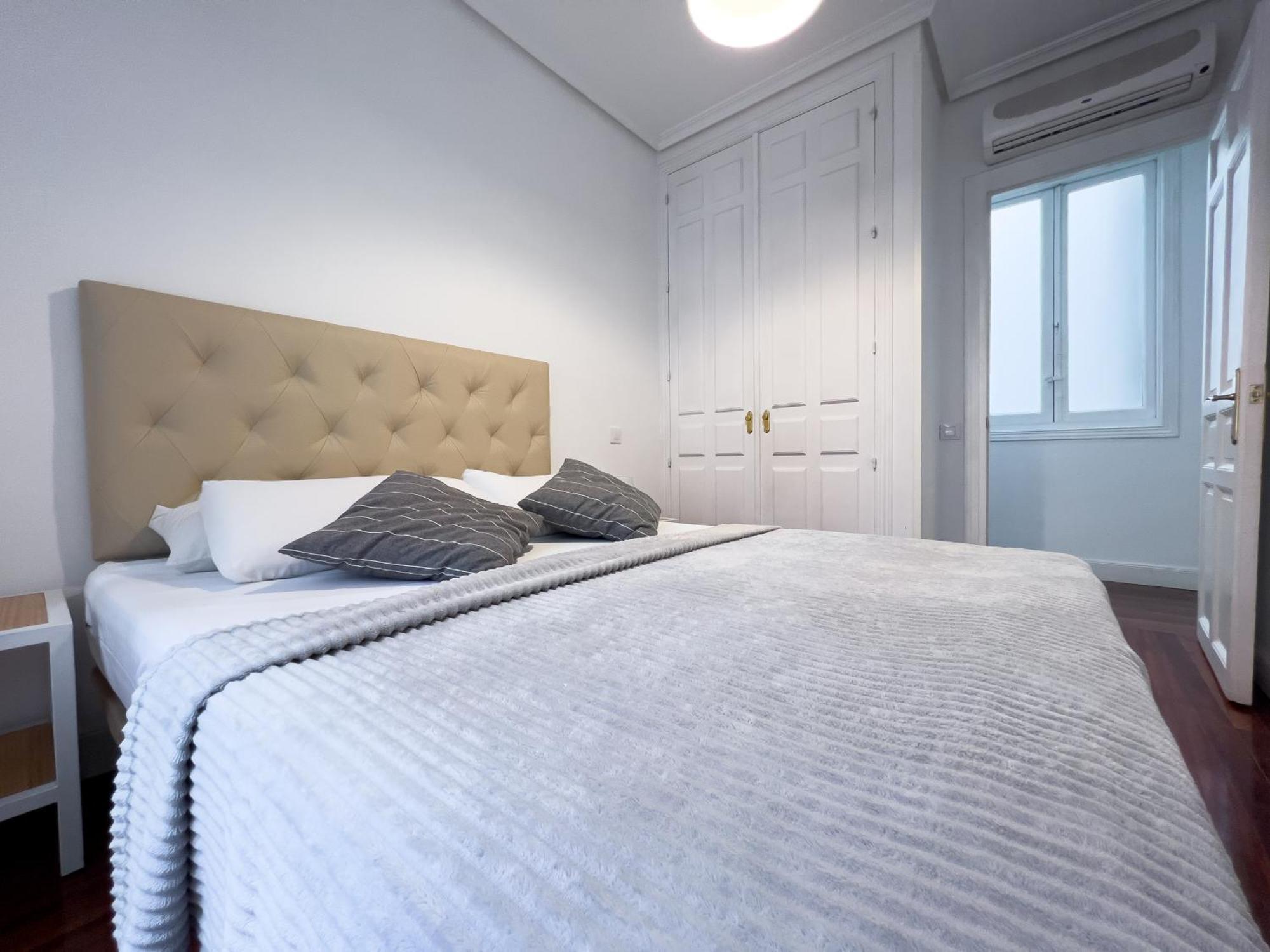 Callao Suites Madrid Exterior foto