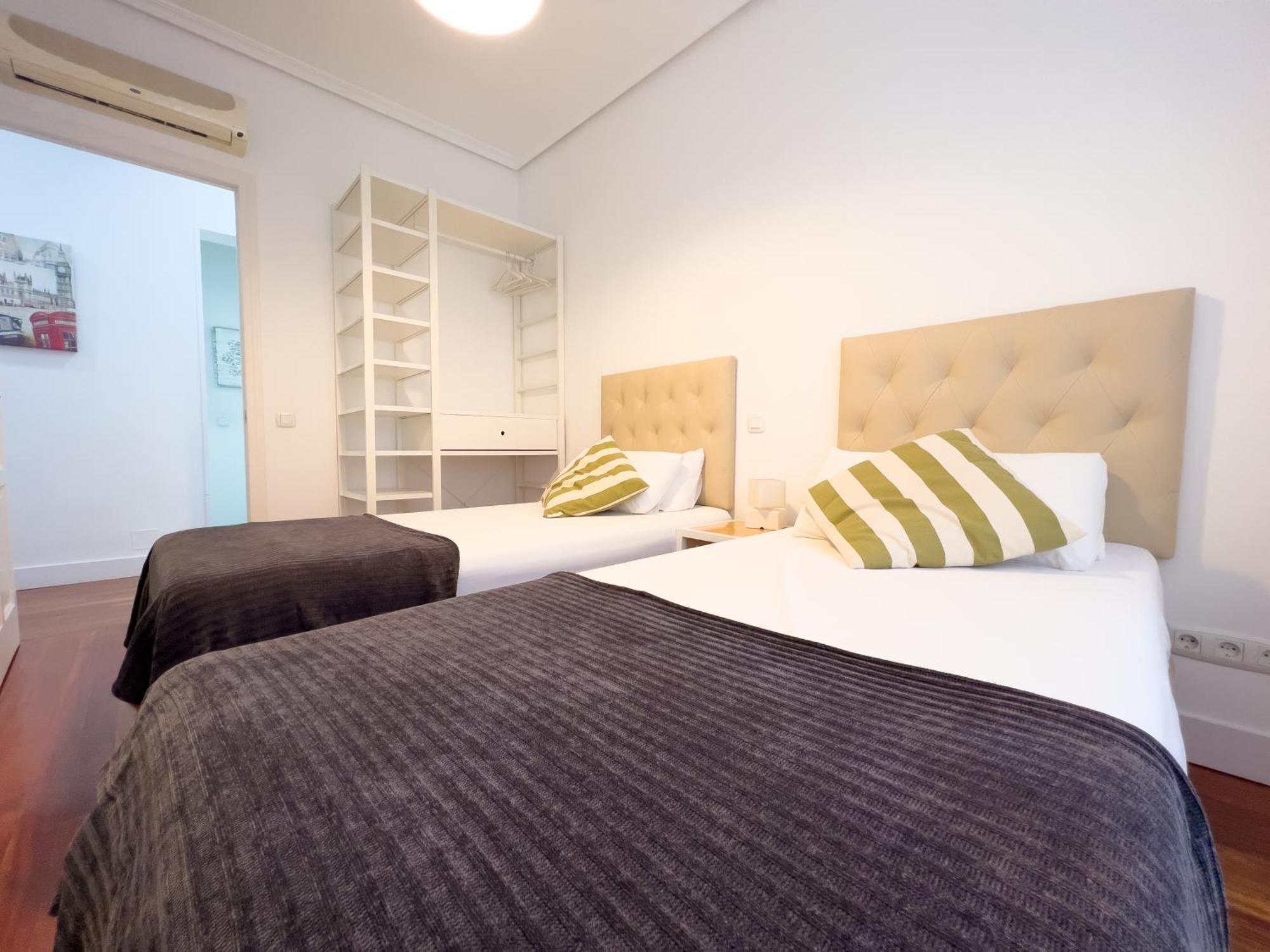 Callao Suites Madrid Exterior foto