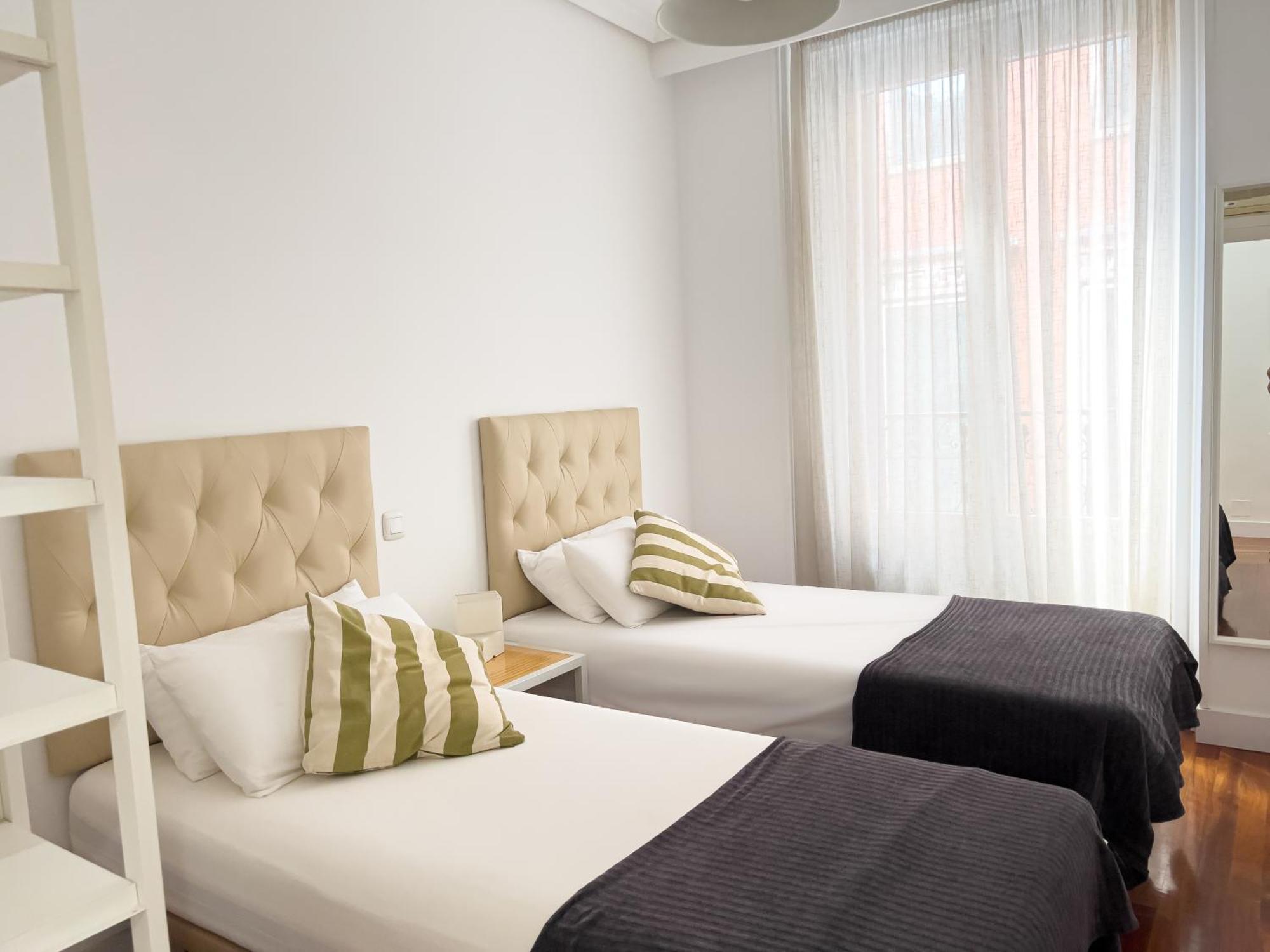 Callao Suites Madrid Exterior foto
