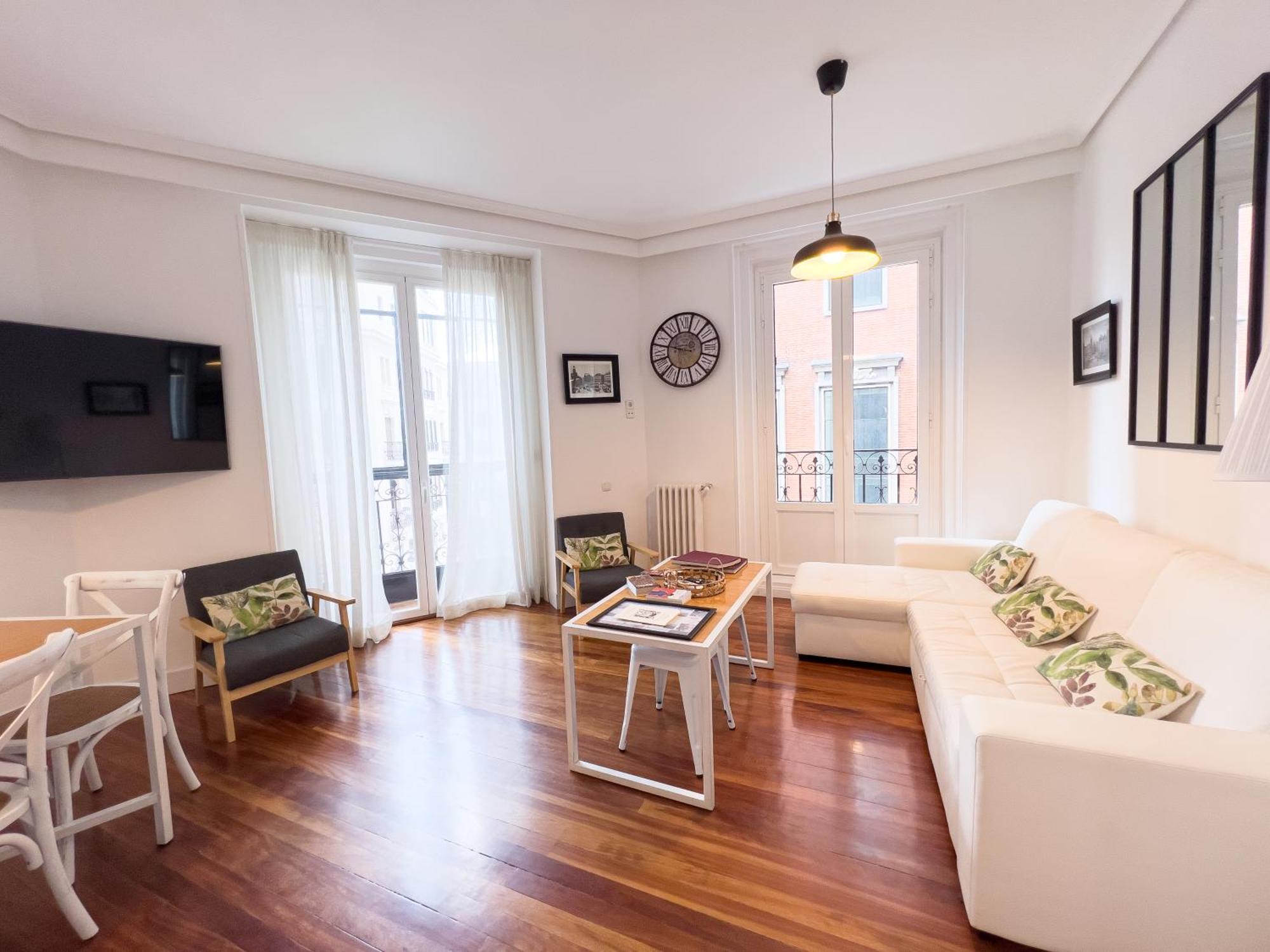Callao Suites Madrid Exterior foto
